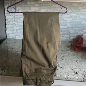 Men’s Size 30 LuLu Lemon- worn 1x